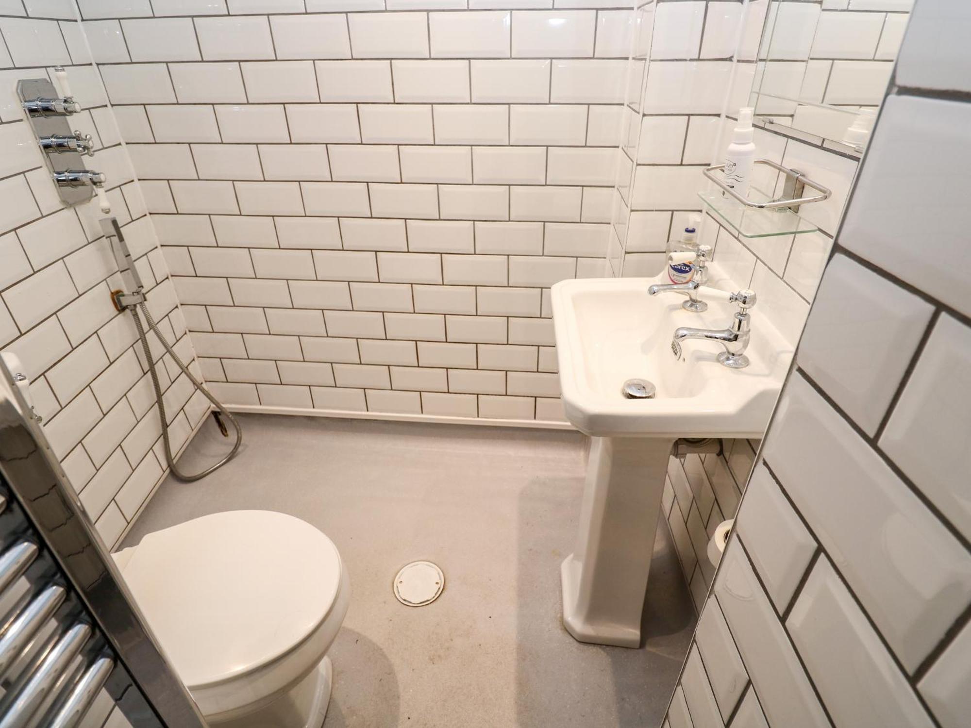 Bay Tree Cottage 루 외부 사진